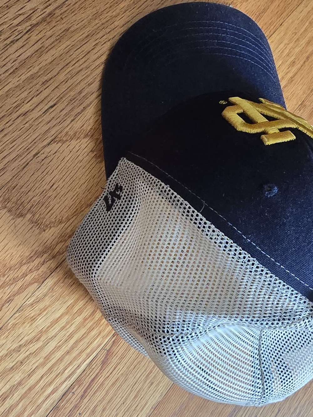 47brand Navy and Gray Mesh Trucker Hat with Gold Notre Dame Embroidered Logo - Picture 2 of 4